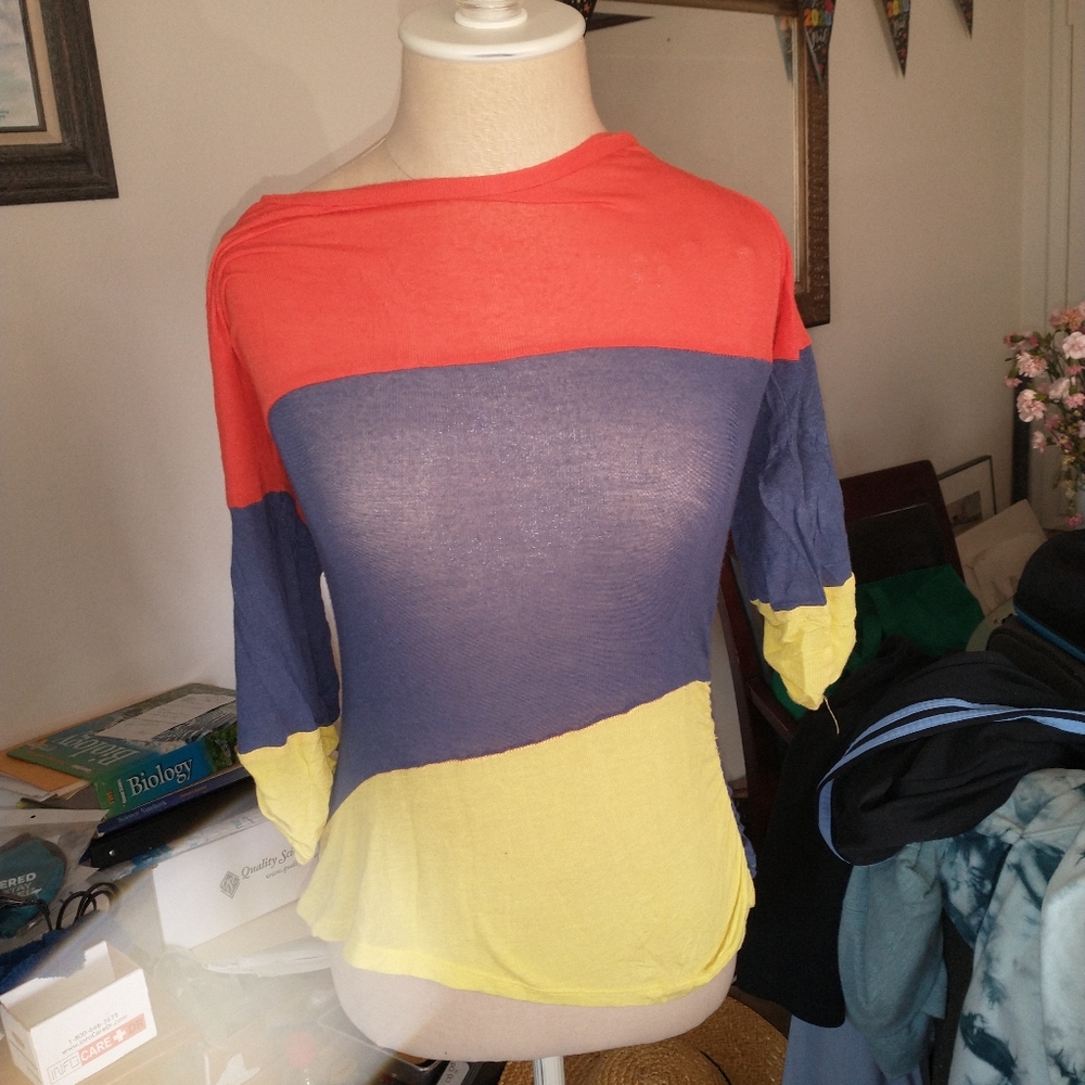 Monteau of LA Parisian Style Blouse sz S